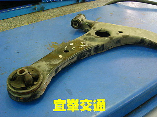 ALTIS實心三角架~比原廠耐用~ ALTIS實心三角架~比原廠耐用~