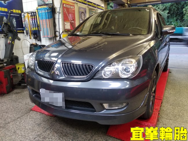 Mitsubishi Savrin Gulf ULE 5W40 輪胎對調