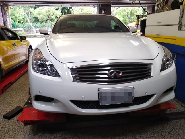 Infiniti G37 3D四輪定位