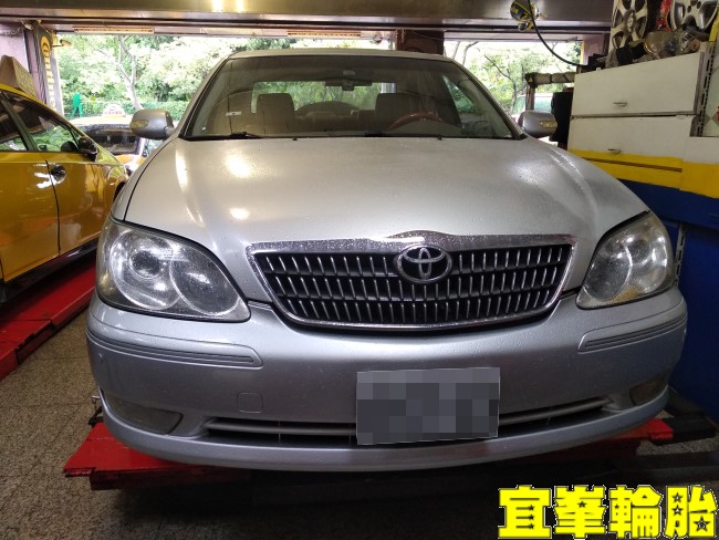 TOYOTA CAMRY Gulf ULE 5W40 Continental UltraContact UC7 215/60/16 胎圈最佳化平衡 3D四輪定位  BOHENG陶瓷競技前後來令更換 TUTELA TOP 4/S 煞車油脈衝式更換