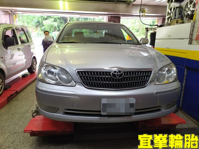 TOYOTA CAMRY Gulf ULE 5W40 輪胎對調 引擎空氣濾網 福士車室活性碳空氣濾網