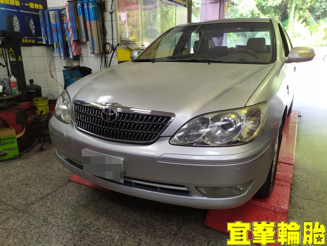 TOYOTA CAMRY Gulf ULE 5W40 輪胎對調 福士車室活性碳空氣濾網