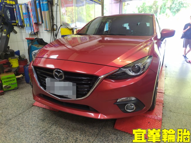 MAZDA All-new Mazda3 Pirelli Cinturato P7(P7C2) 225/40/18 3D四輪定位