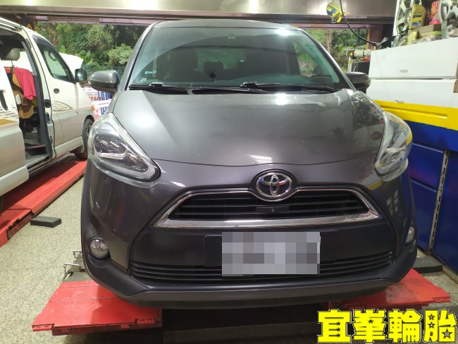 TOYOTA SIENTA Goodyear Assurance MaxGuard 195/50/16 3D四輪定位