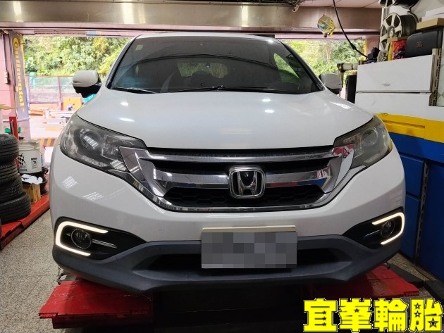 HONDA CR-V Gulf ULE 5W40 福士車室活性碳空氣濾網 輪胎對調 BOHENG陶瓷競技後來令更換