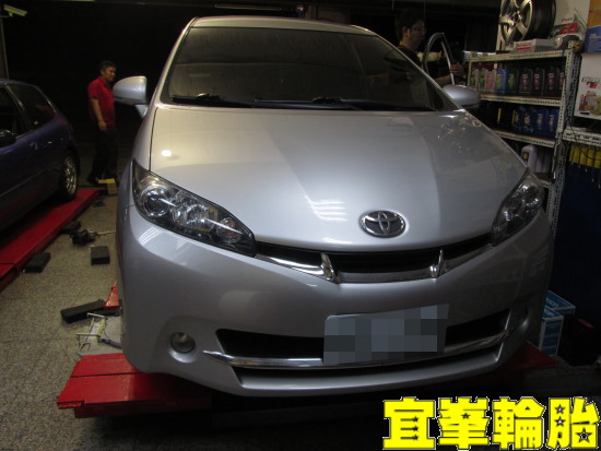WISH 3D四輪定位