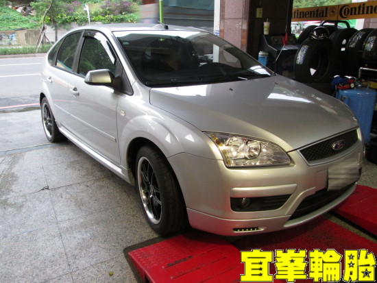 FOCUS 3D四輪定位