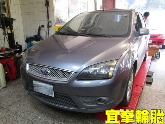 FOCUS TDCI 自備機油 煞車油 水箱精 方向機油!