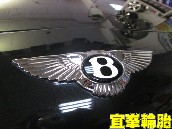 Bentley Continental GT 輪胎最佳化平衡 3D四輪定位