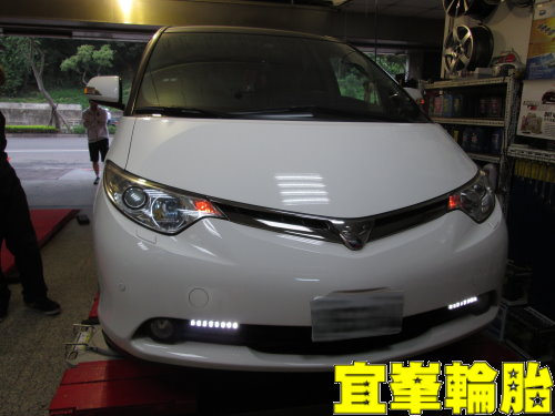 PREVIA KYB全車避震跟換  3D四輪定位
