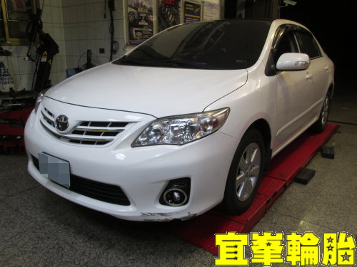 ALTIS 耀麒H500 17吋5/100 消光黑 Assurance FUEL MAX 215/45/17 3D四輪定位