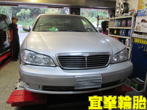 CEFIRO Assurance TripleMax 205/65/15 AGIP 5W40 3D四輪定位