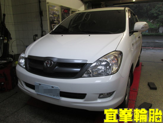 TOYOTA INNOVA  Assurance TripleMax 205/65/15 ORO HUD TPMS 3D四輪定位