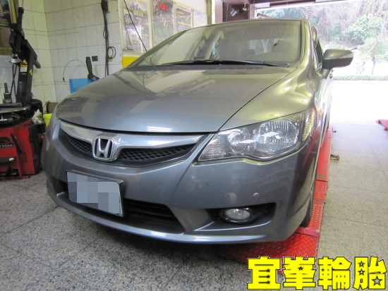 HONDA CIVIC8 喜美八代 高速抖動輪胎平衡  3D四輪定位
