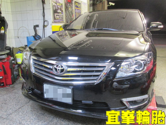 TOYOTA CAMRY  三角架強化鐵套安裝 3D四輪定位
