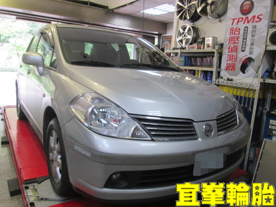 NISSAN TIIDA 3D四輪定位