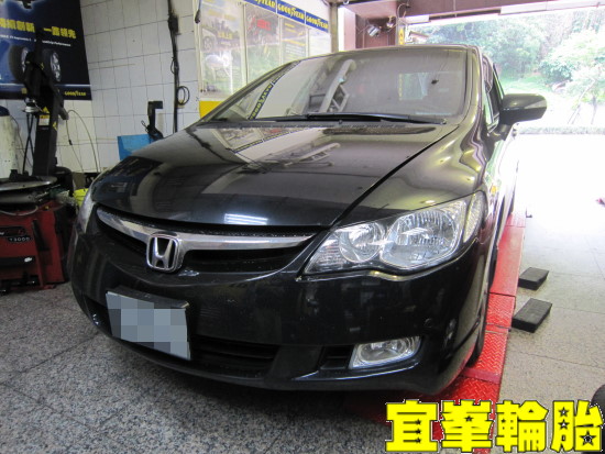 HONDA CIVIC8  喜美八代 K12 前避震器跟換!!