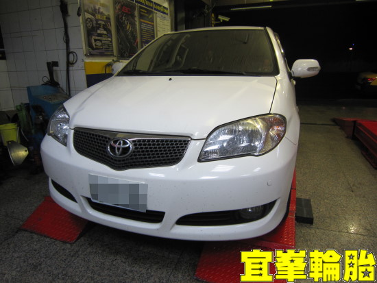 toyota vios SELENIA 5W40