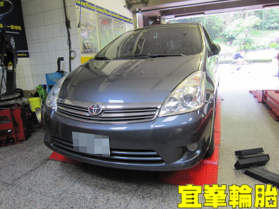 TOYOTA WISH BENDIX MKT來令片跟換  碟盤車銷研磨