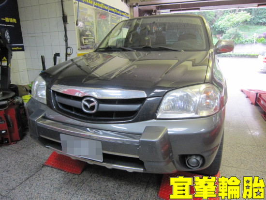 MAZDA Tribute EfficientGrip SUV 255/55/18 3D四輪定位