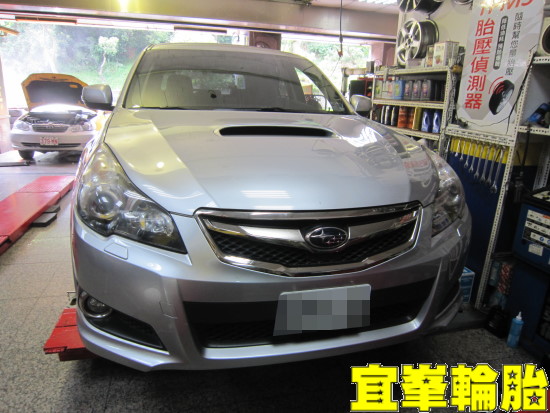 SUBARU LEGACY CSC5 225/45/18 3D四輪定位