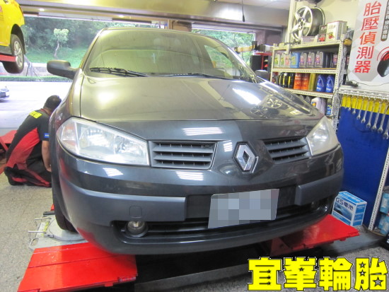 Renault Mégane 高速抖動  單純的補胎