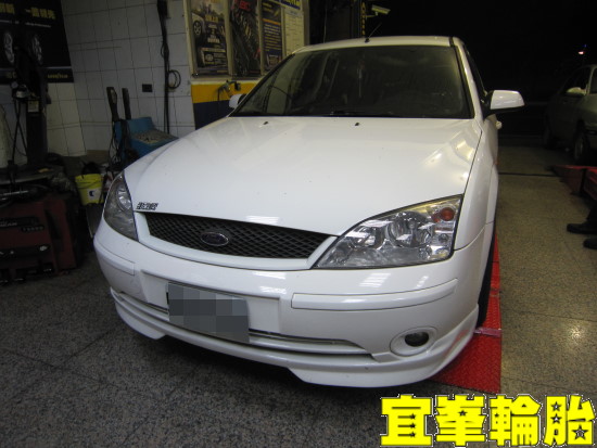 FORD MONDEO RS V6 2.5  自備來令片跟換不能!