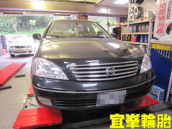 NISSAN SENTRA M1 14吋鋁圈更換  Assurance TripleMax 185/65/14 3D四輪定位