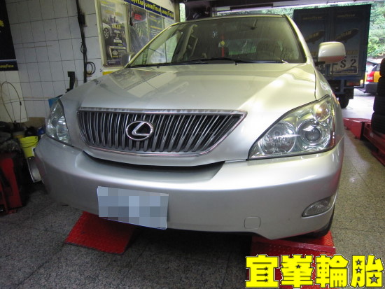 LEXUS RX330 ORO W410 TPMS EfficientGrip SUV 235/55/18 3D四輪定位
