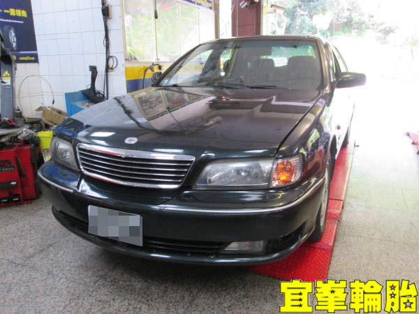NISSAN CEFIRO 引擎無預警熄火 爆震感知器更換  不鏽鋼牌照螺絲
