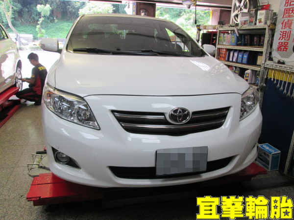 toyota altis 輪胎對調 !