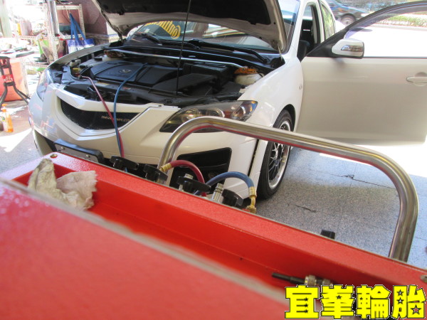 MAZDA 3  馬3 冷氣系統清洗保養