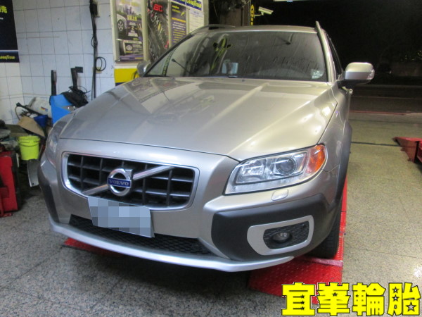 VOLVO XC70  自備碟盤來令更換 電子手煞車釋放