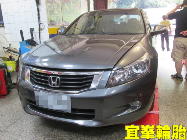 Honda Accord 2.0 BENDIX HD 來令片安裝