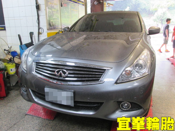 Infiniti G37 高速抖動輪胎應力測量