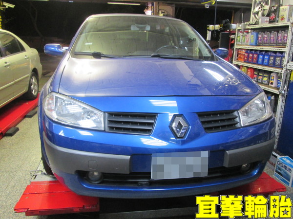 Renault  Megane GSD5 215/45/17