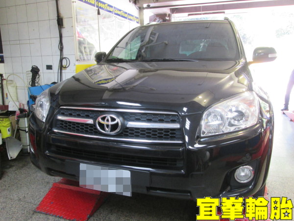 TOYOTA RAV4 自備輪胎來令片更換 BENDIX 煞車油脈衝式更換 3D四輪定位