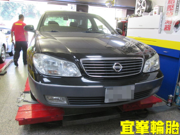 NISSAN CEFIRO 高速抖動 輪胎應力測量