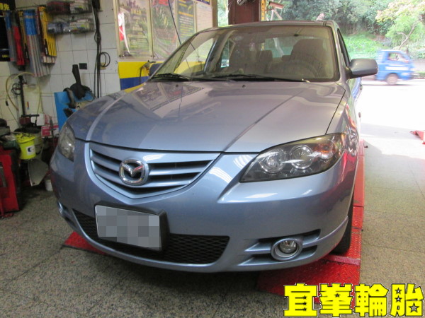 MAZDA 3 EAGLE EFFICIENTGRIP E.F.G performance 205/55/16 3D四輪定位