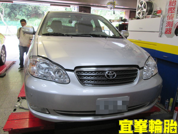 TOYOTA ALTIS Assurance TripleMax 195/60/15 SELENIA 5W40 3D四輪定位