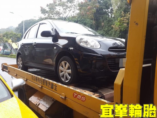 NISSAN NEW MARCH  Assurance TripleMax 175/65/14 3D四輪定位