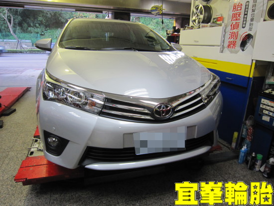 TOYOTA 2014 ALTIS  底盤隔音防鏽