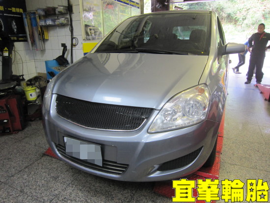 OPEL ZAFIRA 底盤異音 Assurance TripleMax 195/65/15