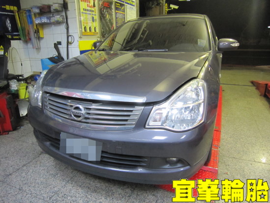 NISSAN bluebird SELENIA 5W40