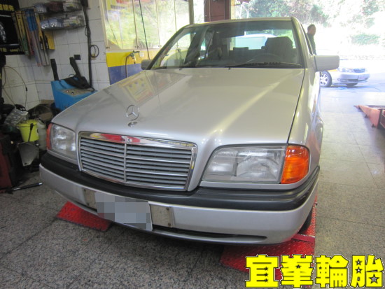 Mercedes Benz W202 Assurance triplemax 195/65/15 3D四輪定位