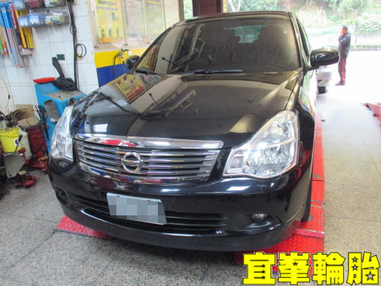 NISSAN bluebird  ASYM-2 F1 Asymmetric-2 215/45/17 ORO W417 盲塞式TPMS極致安裝 3D四輪定位 BENDIX MKT 鈦條紋來令片 碟盤車銷