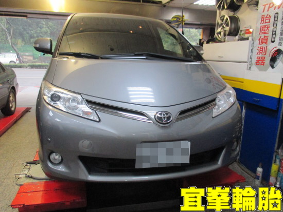 TOYOTA PREVIA 輪胎對調不能~