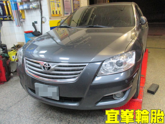 TOYOTA CAMRY 底盤異音 前後平衡桿橡皮更換