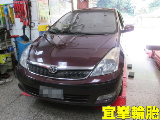 TOYOTA WISH 冷氣系統保養 SELENIA 5W40 Assurance TripleMax 195/65/15 3D四輪定位