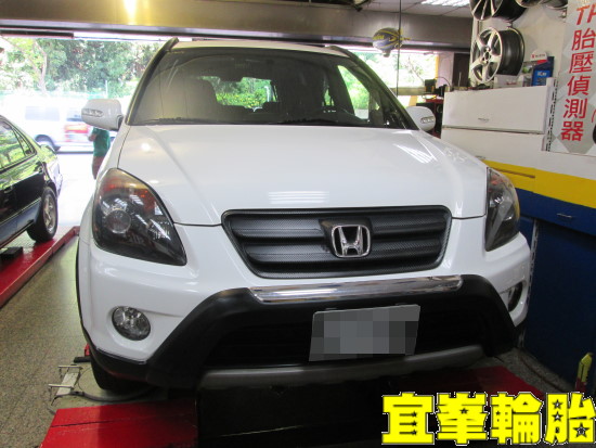 HONDA C-RV Goodyear EfficientGrip SUV 225/65/17  3D四輪定位